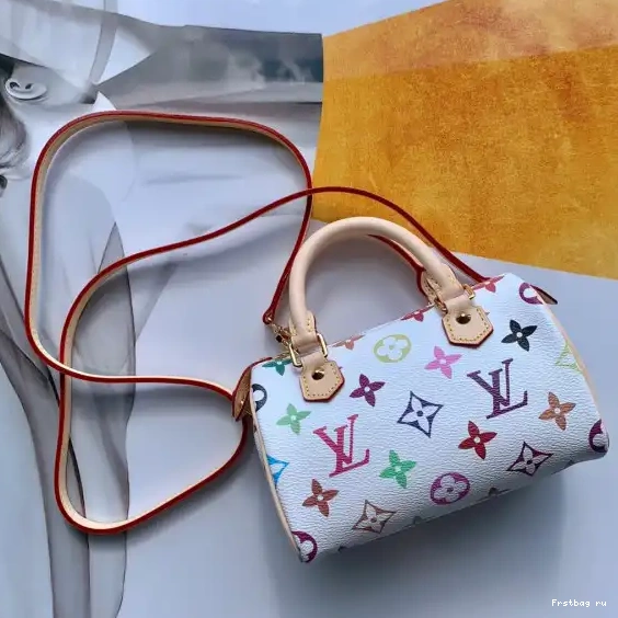 First bag ru Vuitton NANO Louis SPEEDY 0502